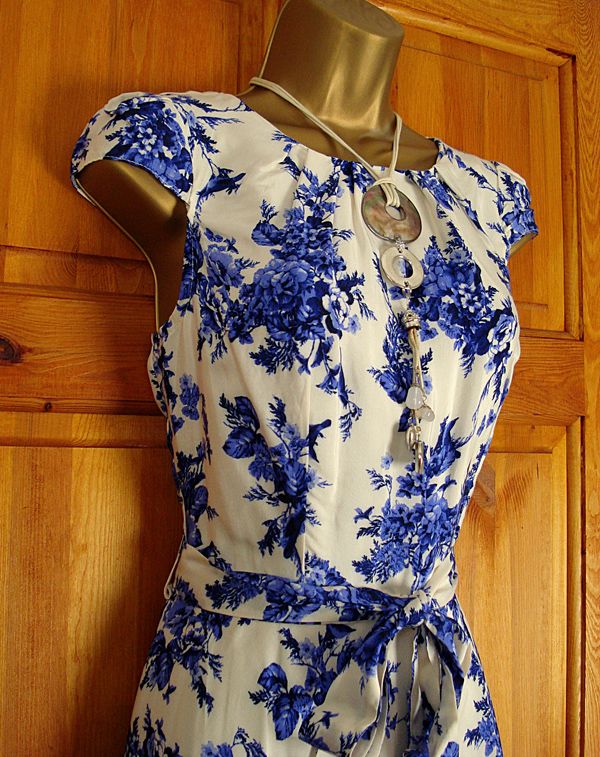 NEW DOROTHY PERKINS BLUE IVORY WHITE VINTAGE 50s STYLE FLORAL SUMMER