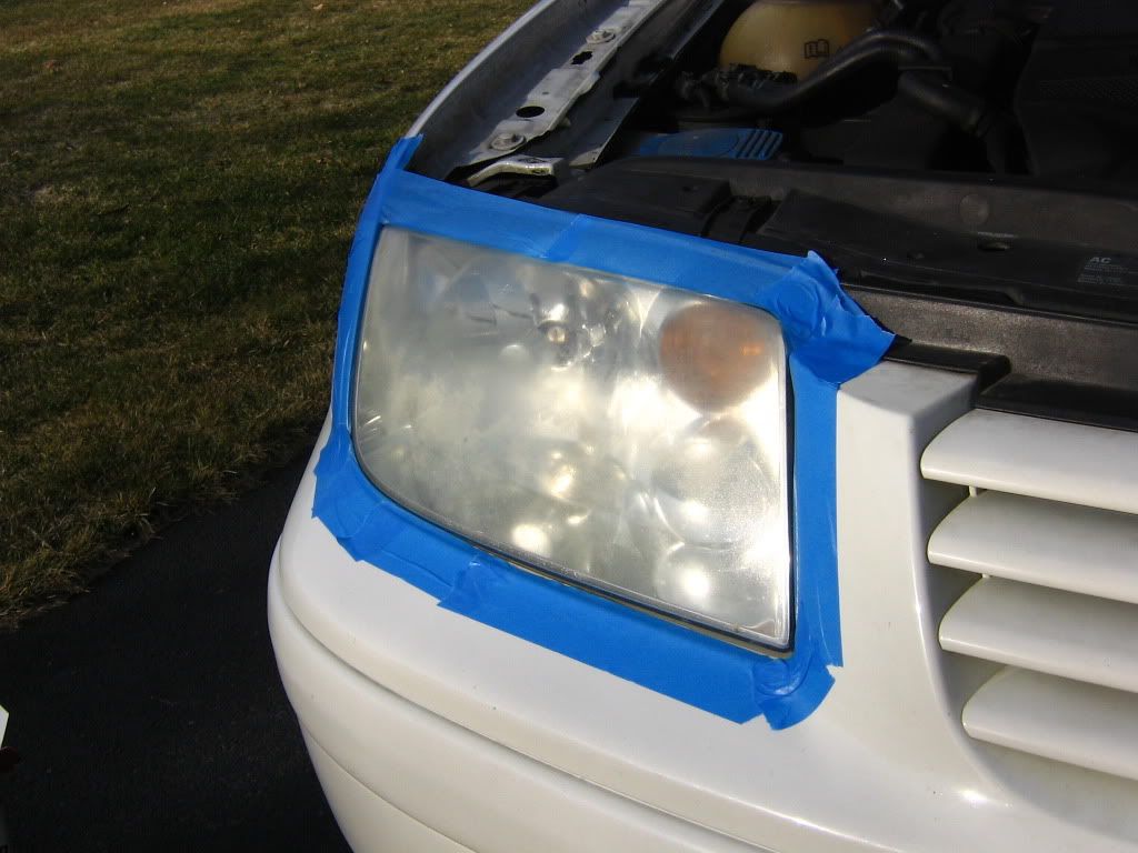 http://i838.photobucket.com/albums/zz304/votblindub2/Jetta%20Headlights/ab59753c.jpg