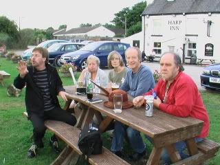 Phil N, Pauline, Leslie, Billy, & Rob at Harp Inn