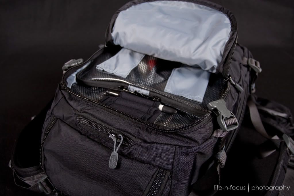 IMAGE: http://i838.photobucket.com/albums/zz306/Life-n-Focus/Dakine%20Sequence%20Review/RG_16469.jpg